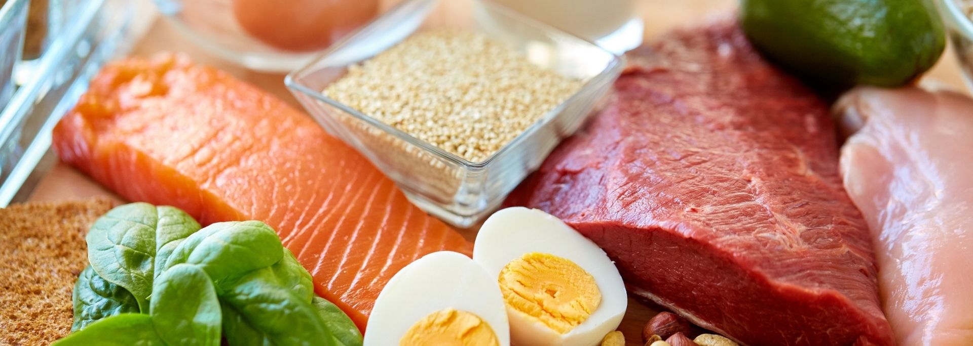 Cuánta proteína necesitas al día si entrenas fuerza portada